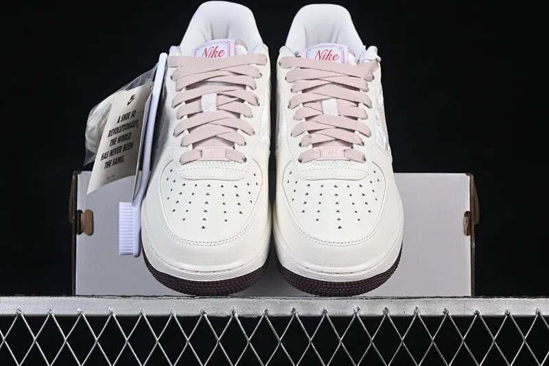 All categories Nk Air Force 1 Air Force series Nk Air Force 1 Low Air Force low-top Nike Air Force 1'07 Low Valentine's Day limited Air Force 1 low-top casual sneakers IQ4937-161